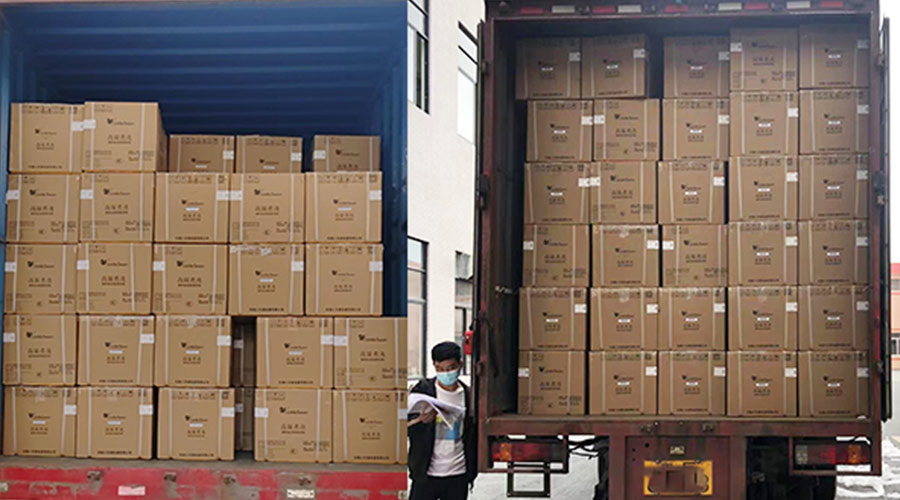 集裝箱裝柜進(jìn)行時(shí)！金環(huán)電器客戶(hù)迷你洗衣機順利發(fā)貨！