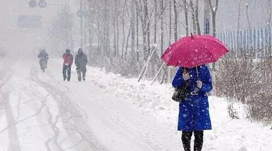 北方雨雪天上線(xiàn)！雨雪天使用衣物烘干機烘衣的好處