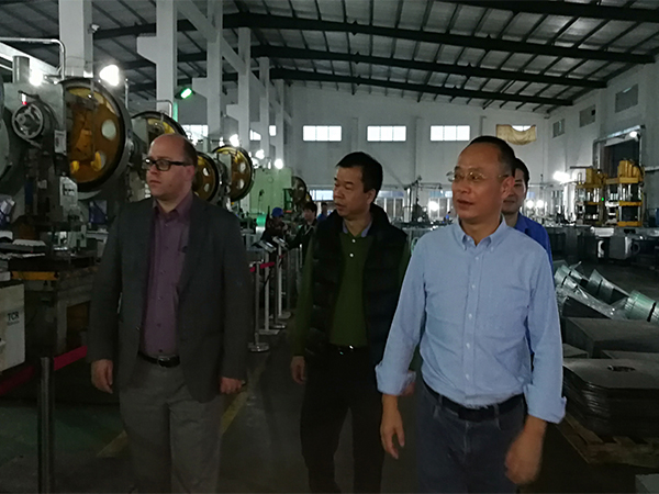 伊萊克斯領(lǐng)導廠(chǎng)工廠(chǎng)