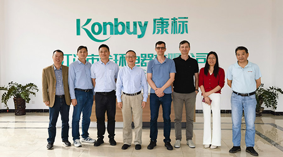 新項目對接！客戶(hù)伊萊克斯親臨金環(huán)電器參觀(guān)指導