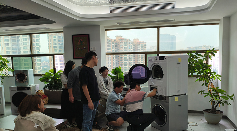 金環(huán)電器銷(xiāo)售部培訓，助力熱泵烘干機業(yè)務(wù)騰飛